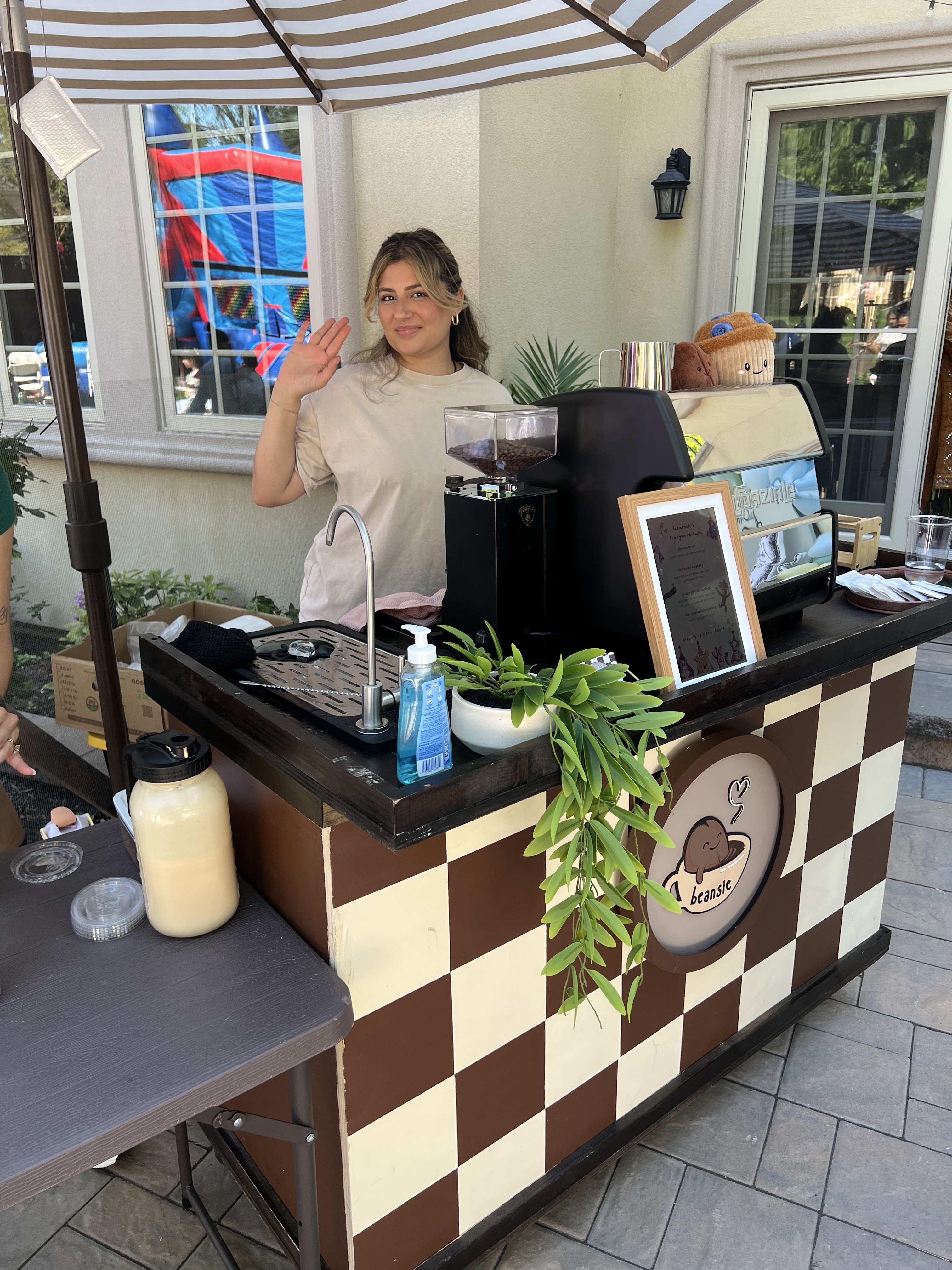 Beansie cart at a backyard birthday party
