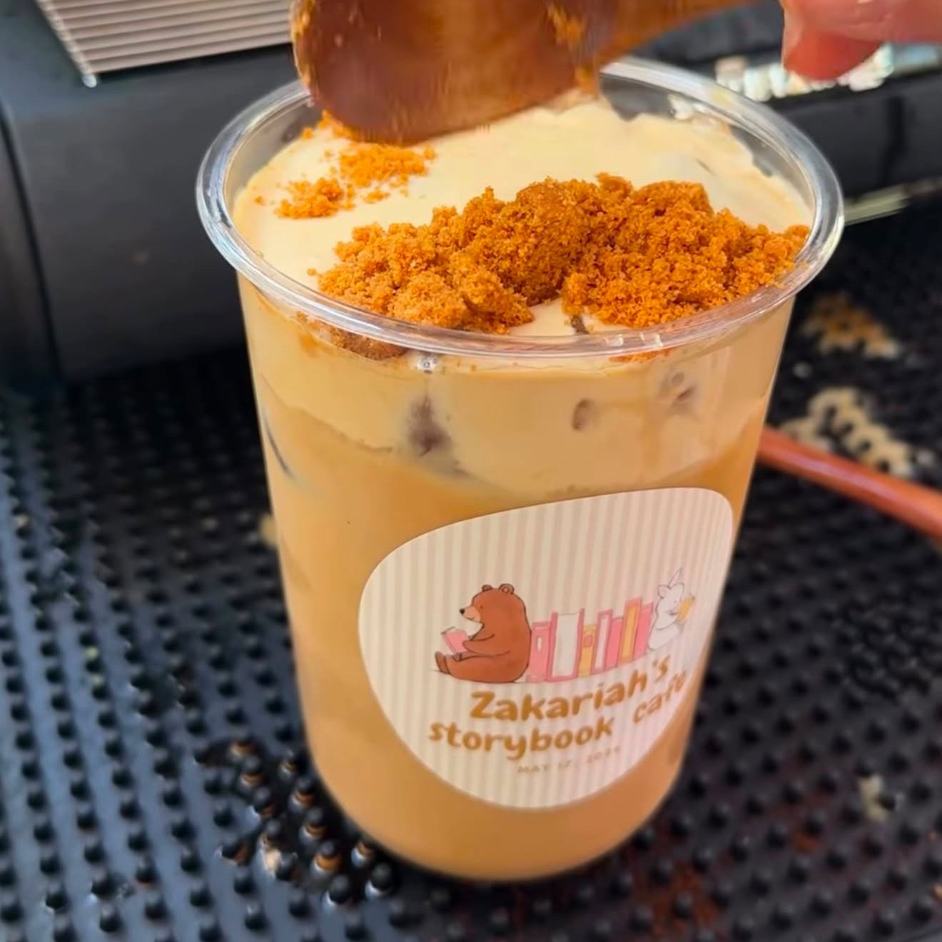Beansie custom logo drink at a first birthday